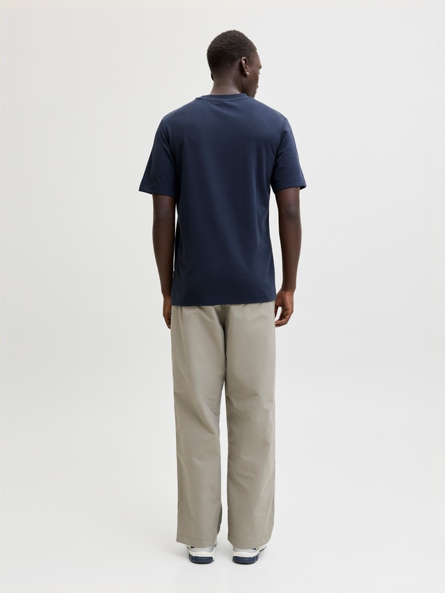 Jack & Jones Kurzarmshirt »JCOFUSION CHEST BRAND TEE SS CREW SN« Materialmix, regular fit
