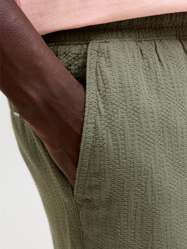Jack & Jones Shorts »JPSTJAIDEN WAVY JOGGER SHORTS REG SN« Baumwolle, locker geschnitten