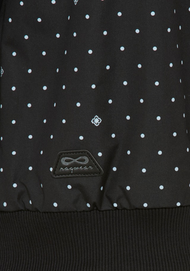 Ragwear Outdoorjacke »NUGGIE DOTS O« mit Kapuze aus Polyester, hüftlange Passform, hochschließender Kragen