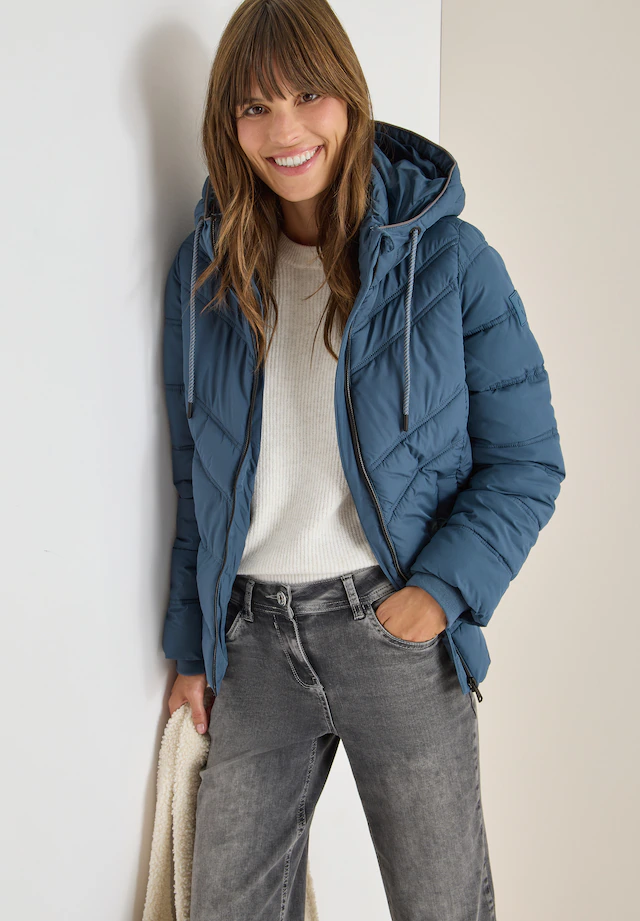Cecil Steppjacke mit Kapuze mit reflektierenden Details