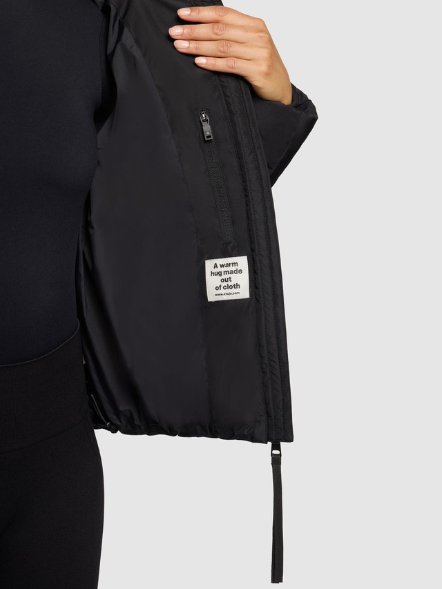 khujo Steppjacke »Audrey Matt« mit Kapuze Warme Winterjacke mit verstellbarer Kapuze