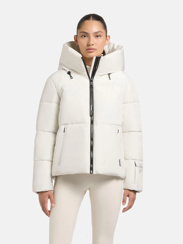 khujo Steppjacke »Audrey Matt« mit Kapuze Warme Winterjacke mit verstellbarer Kapuze