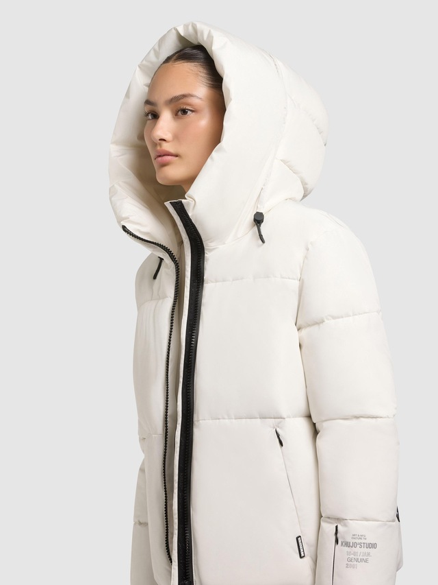 khujo Steppjacke »Audrey Matt« mit Kapuze Warme Winterjacke mit verstellbarer Kapuze