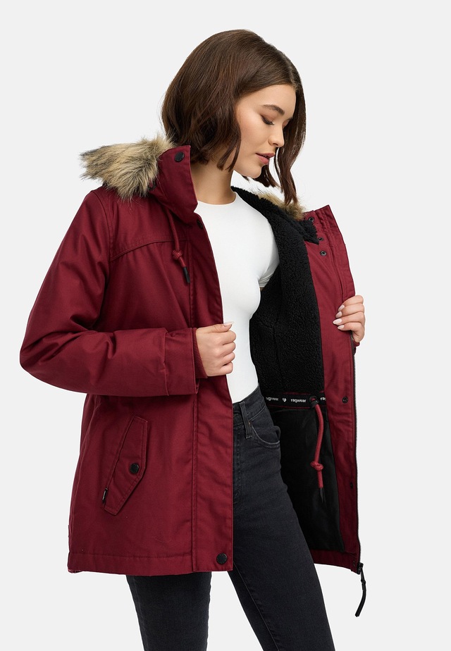 Ragwear Winterjacke »Tawny Short YOUMODO« mit Kapuze Warme Jacke mit großer Kapuze und Kunstfellkragen