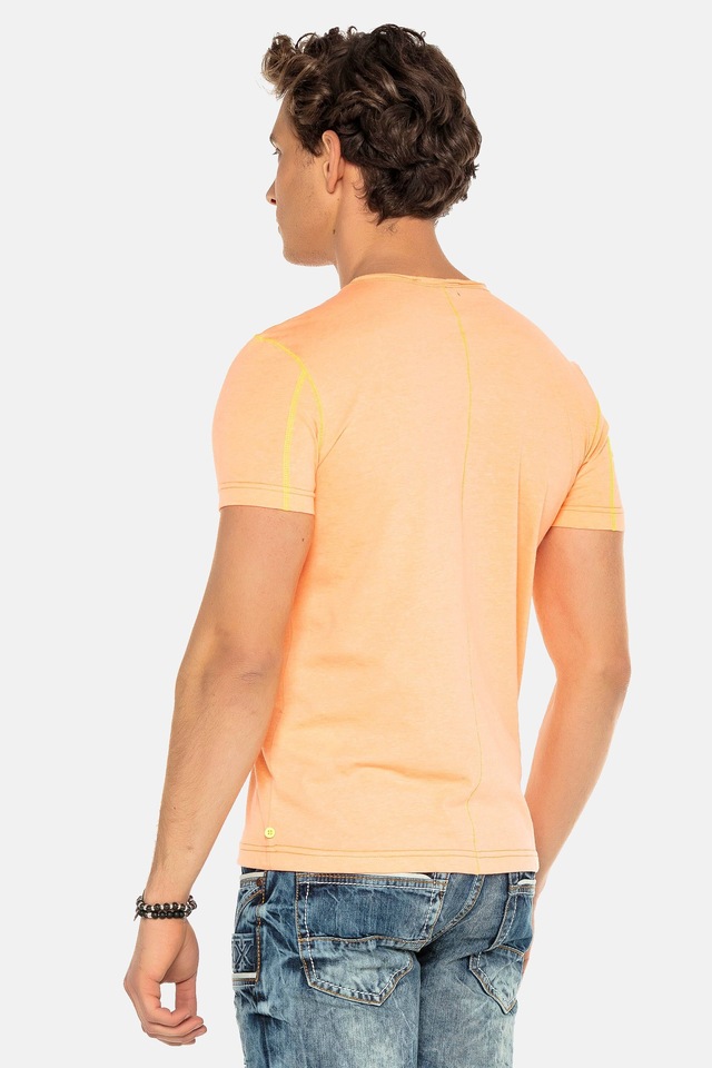 Cipo & Baxx T-Shirt »CT569« mit Logo-Patch Prints