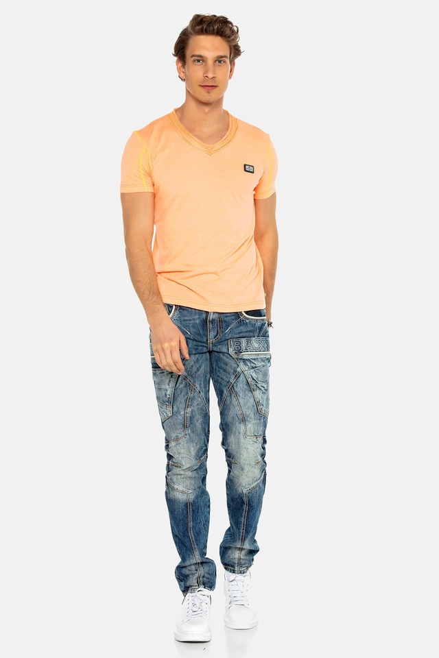 Cipo & Baxx T-Shirt »CT569« mit Logo-Patch Prints