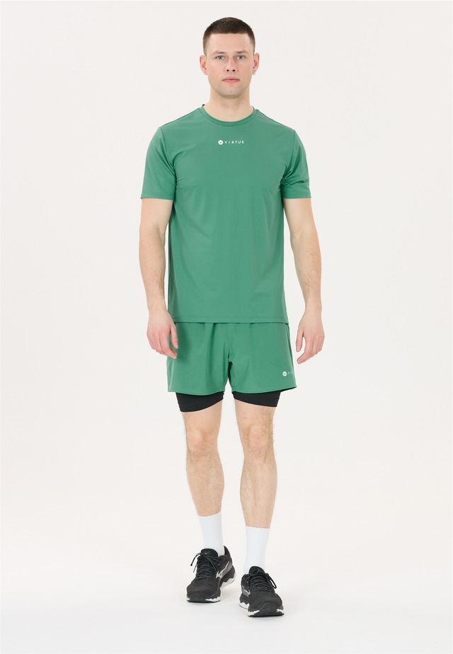 Virtus Funktionsshirt »Roger V2« mit praktischer Quick-Dry-Funktion