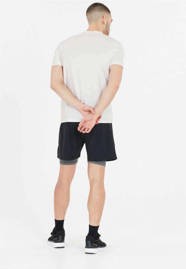 Virtus Funktionsshirt »Roger V2« mit praktischer Quick-Dry-Funktion