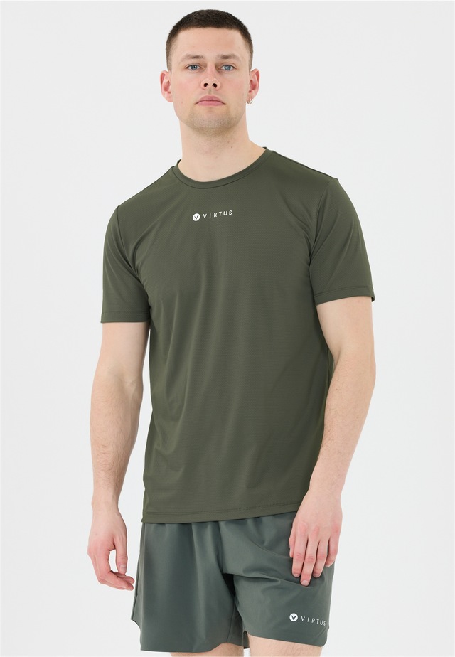 Virtus Funktionsshirt »Roger V2« mit praktischer Quick-Dry-Funktion