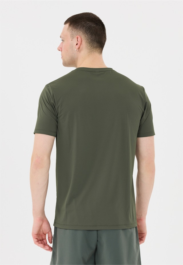 Virtus Funktionsshirt »Roger V2« mit praktischer Quick-Dry-Funktion