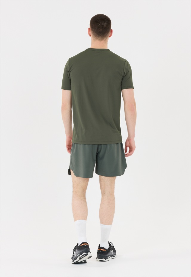 Virtus Funktionsshirt »Roger V2« mit praktischer Quick-Dry-Funktion