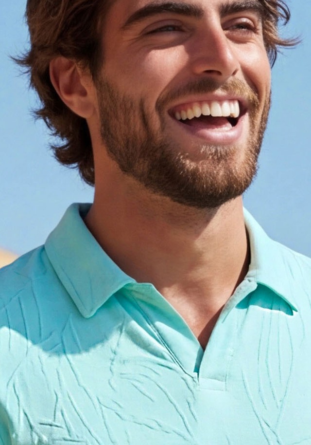 Beachtime Poloshirt », T-Shirt mit modischen Blätter-Design« neue Strukturqualität im Blätter-Design
