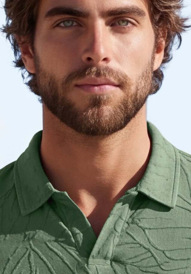 Beachtime Poloshirt », T-Shirt mit modischen Blätter-Design« neue Strukturqualität im Blätter-Design