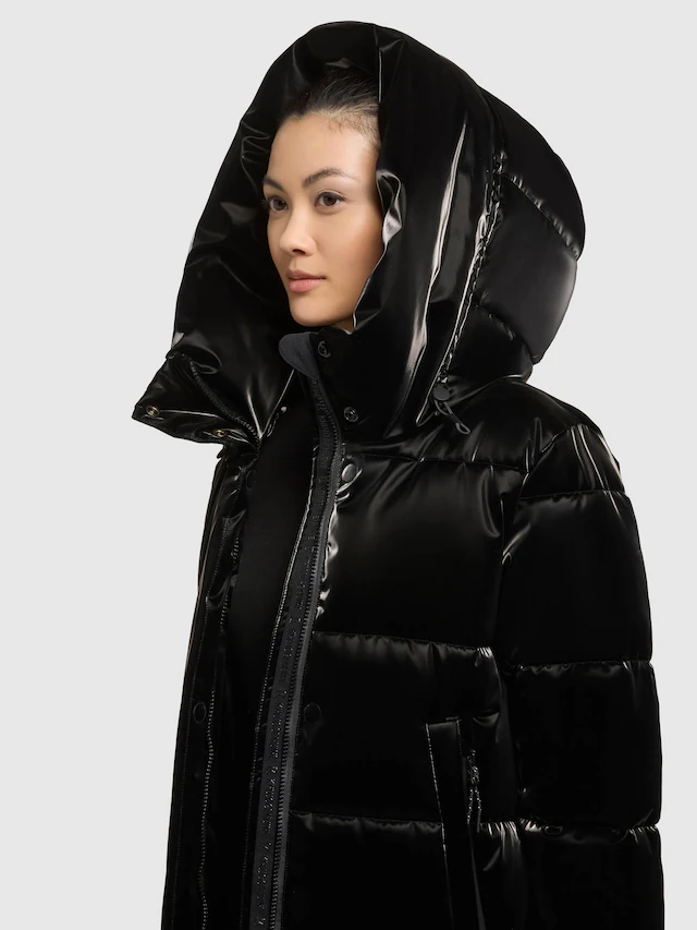 khujo Steppmantel »Soulani5 Shiny« warmer Damen Wintermantel aus glänzendem Obermaterial
