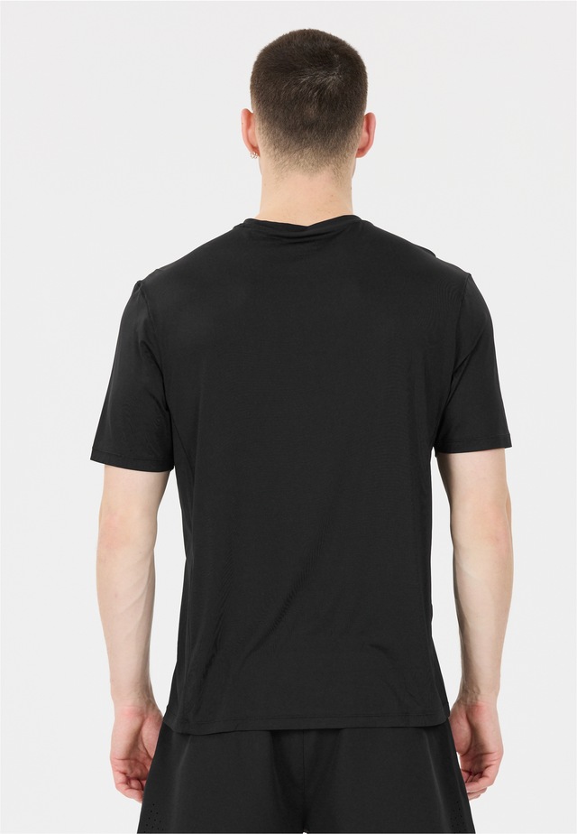 Virtus Funktionsshirt »Walton« mit praktischer Quick-Dry-Funktion