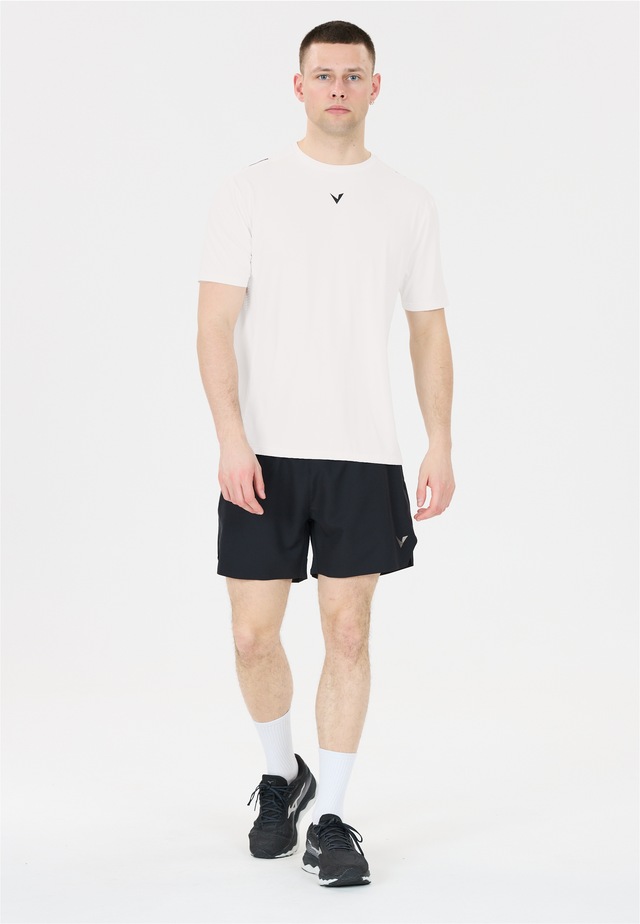 Virtus Funktionsshirt »Walton« mit praktischer Quick-Dry-Funktion