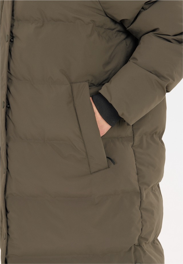 WHISTLER Outdoorjacke »Adalee« mit wasserdichter, atmungsaktiver Eigenschaft