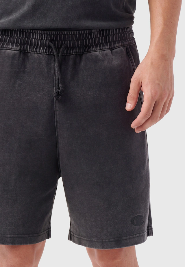 Champion Sweatshorts »Bermuda« sportlicher Stil, für sportliche Aktivitäten, aus Baumwolle gefertigt