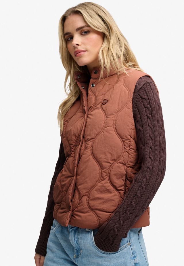 Superdry Steppweste »ONION QUILT CRINKLE SNAP GILET« aus Nylon, Slim Fit, mit Reißverschluss, in normaler Länge