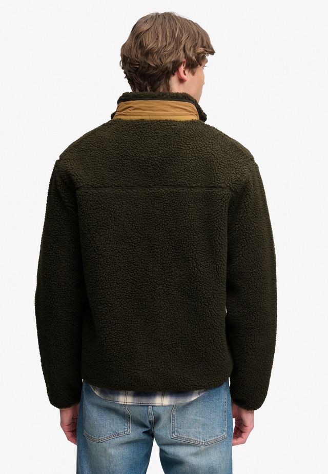 Superdry Sweatjacke »MOUNTAIN FULL ZIP FLEECE« Relaxed Fit, mit Reißverschluss, aus Fleece