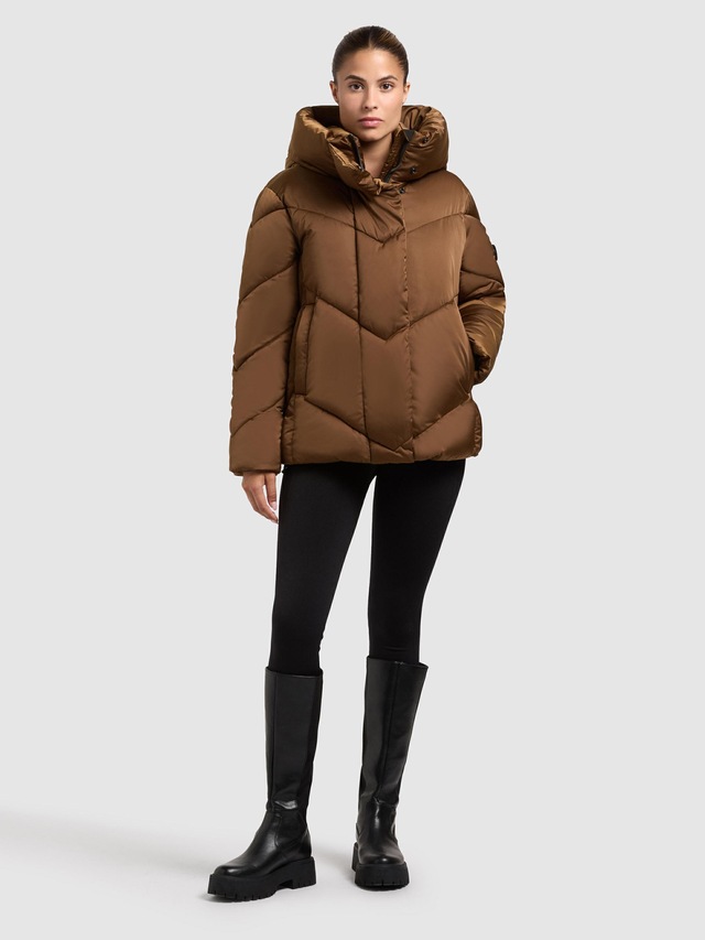 khujo Winterjacke »Olsa2« mit Kapuze Gefütterte Steppjacke mit Kapuze