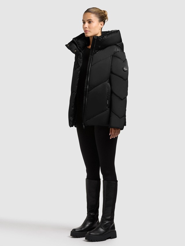 khujo Winterjacke »Olsa2« mit Kapuze Gefütterte Steppjacke mit Kapuze