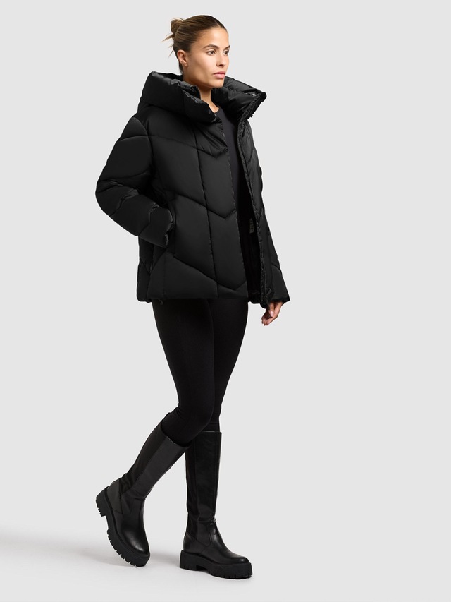 khujo Winterjacke »Olsa2« mit Kapuze Gefütterte Steppjacke mit Kapuze