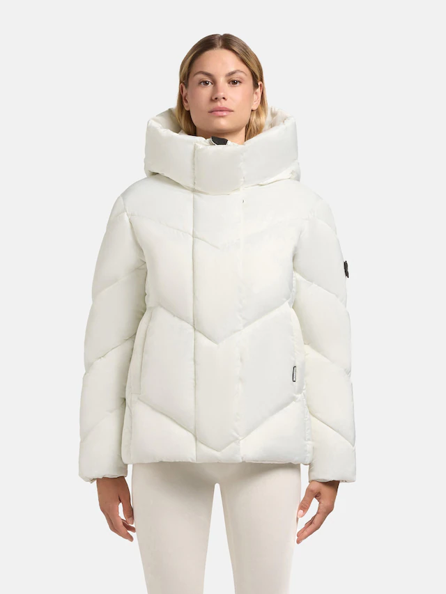 khujo Winterjacke »Olsa2« mit Kapuze Gefütterte Steppjacke mit Kapuze