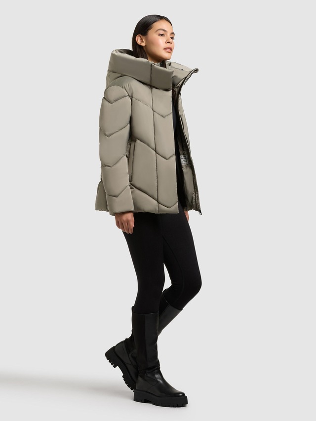 khujo Winterjacke »Olsa2« mit Kapuze Gefütterte Steppjacke mit Kapuze