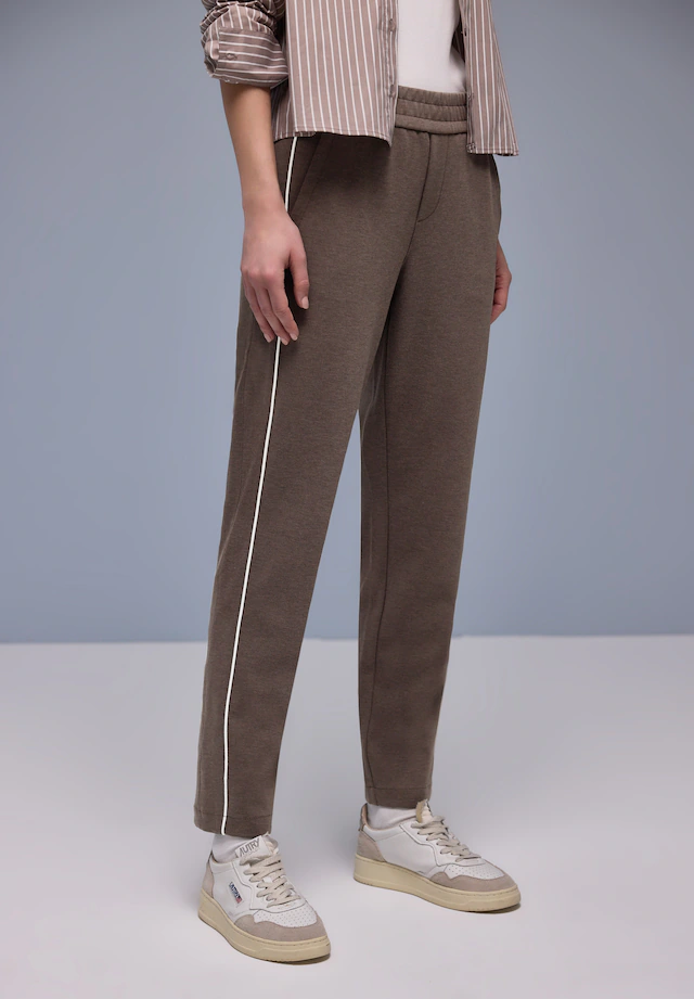 STREET ONE Stoffhose »Style Bonny« mit sportiven Tape Details