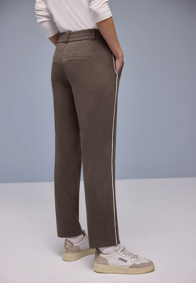 STREET ONE Stoffhose »Style Bonny« mit sportiven Tape Details