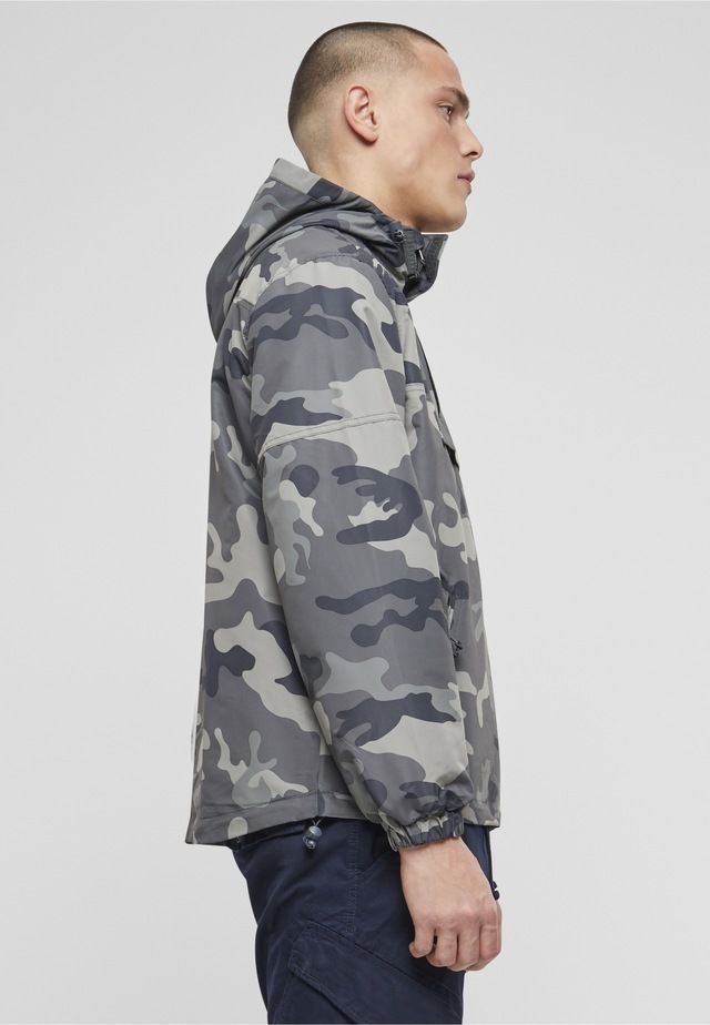 Brandit Allwetterjacke »Brandit Herren Summer Pull Over Jacket« 1 Stk. tlg. mit Kapuze