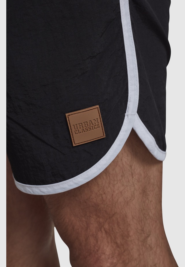 URBAN CLASSICS Badeshorts »Urban Classics Herren Retro Swimshorts«