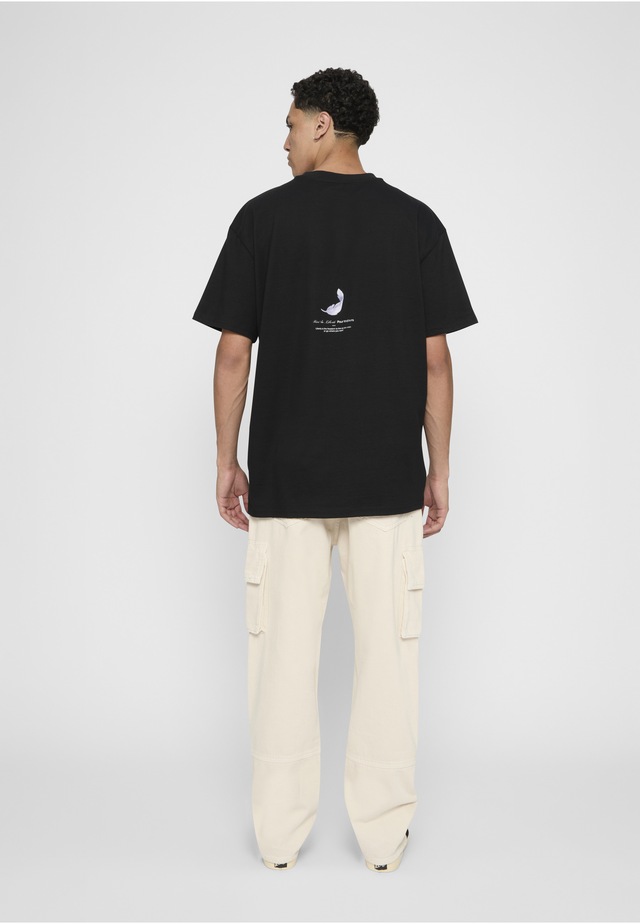 Upscale by Mister Tee Kurzarmshirt »Upscale by Mister Tee Herren Vive la Liberte Oversize Tee« 1 Stk.
