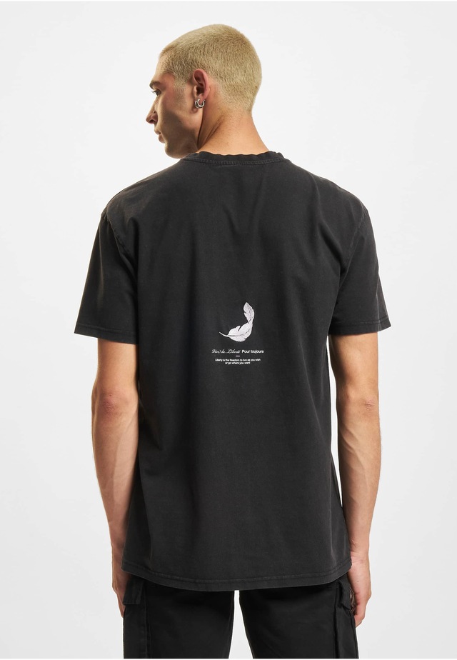 Upscale by Mister Tee Kurzarmshirt »Upscale by Mister Tee Herren Vive la Liberte Oversize Tee« 1 Stk.