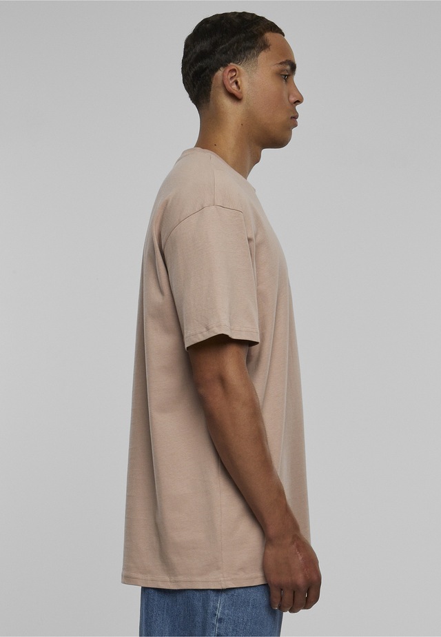 Upscale by Mister Tee Kurzarmshirt »Upscale by Mister Tee Herren Vive la Liberte Oversize Tee« 1 Stk.