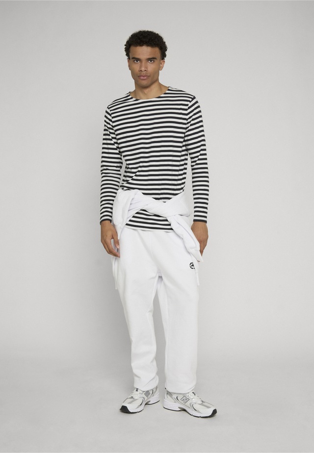 URBAN CLASSICS Langarmshirt »Urban Classics Herren Regular Stripe LS« 1 Stk.