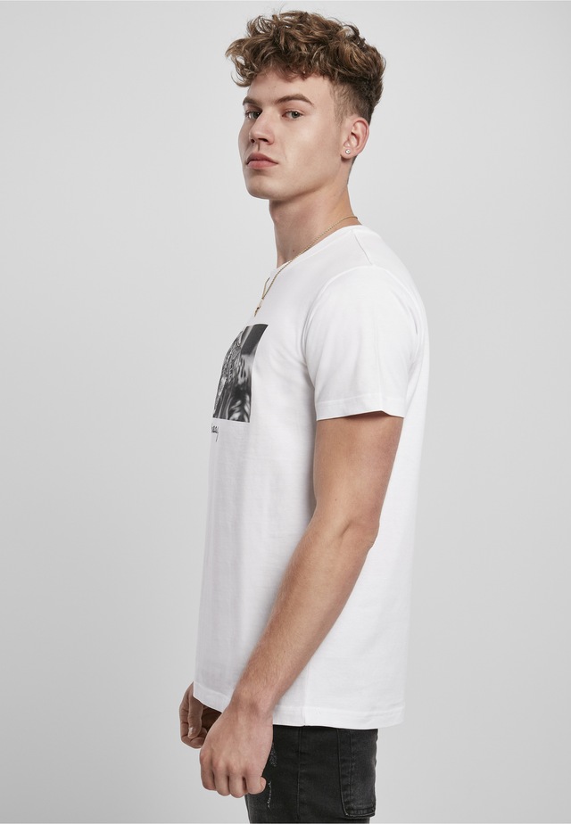 MisterTee T-Shirt »MisterTee Herren Pray 2.0 Tee« 1 Stk.