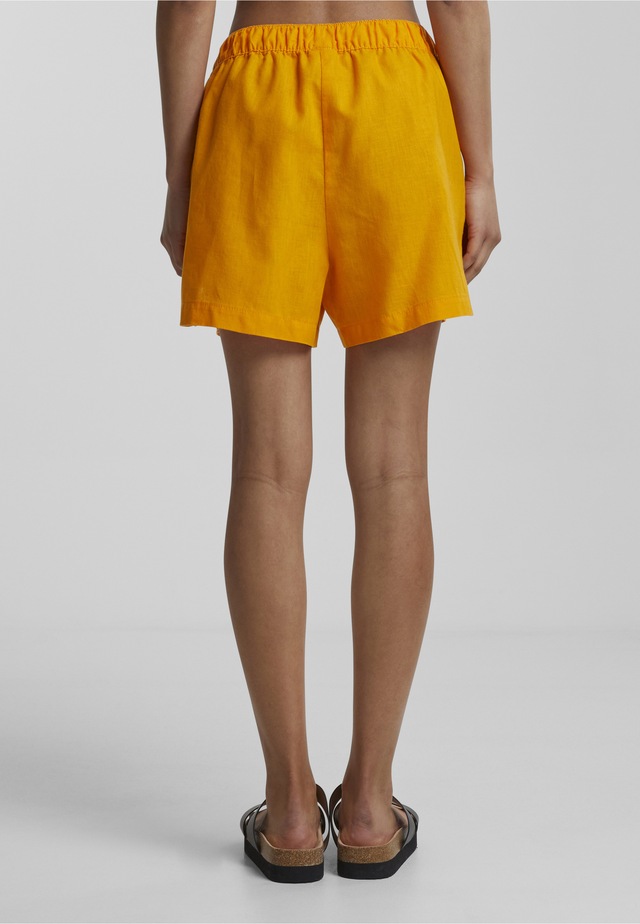 URBAN CLASSICS Shorts »Urban Classics Damen Ladies Linen Mixed Boxer Shorts«