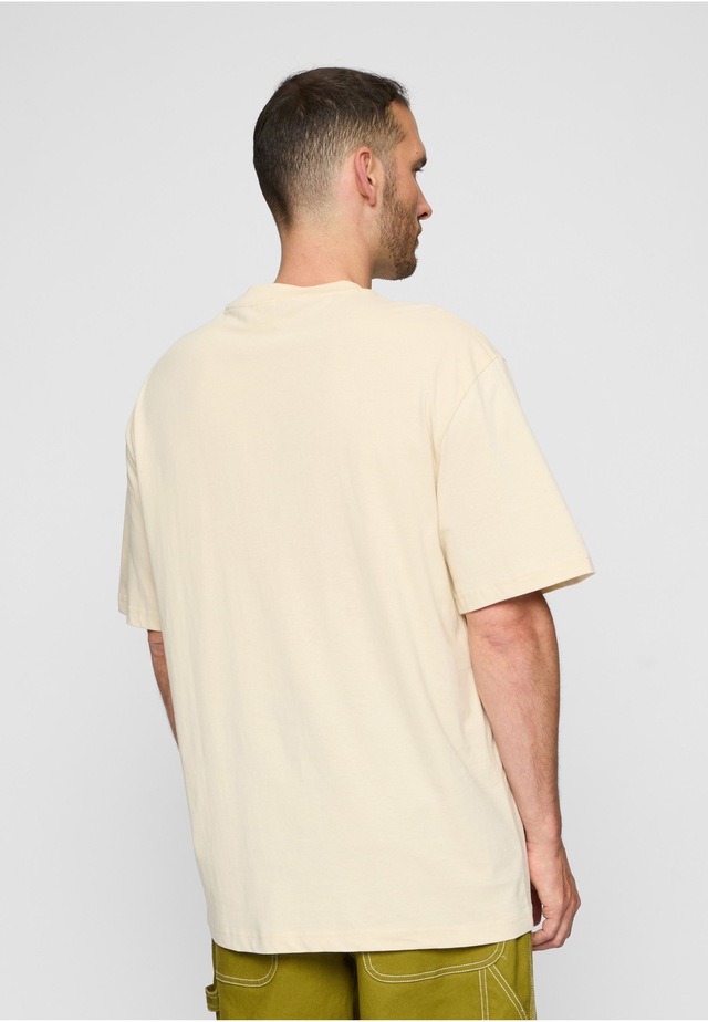 URBAN CLASSICS Bigshirt »Urban Classics Herren Organic Tall Tee« 1 Stk.