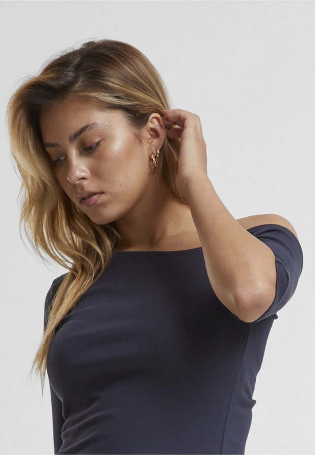 URBAN CLASSICS T-Shirt »Urban Classics Ladies Organic Asymmetric Rib Tee« 1 Stk.