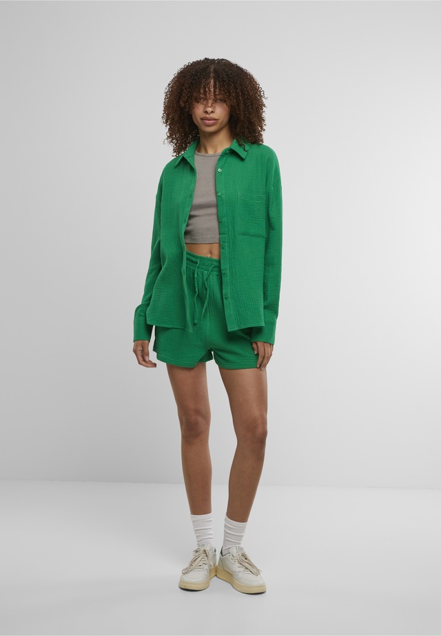 URBAN CLASSICS Sweatshorts »Urban Classics Ladies Musselin Shorts«