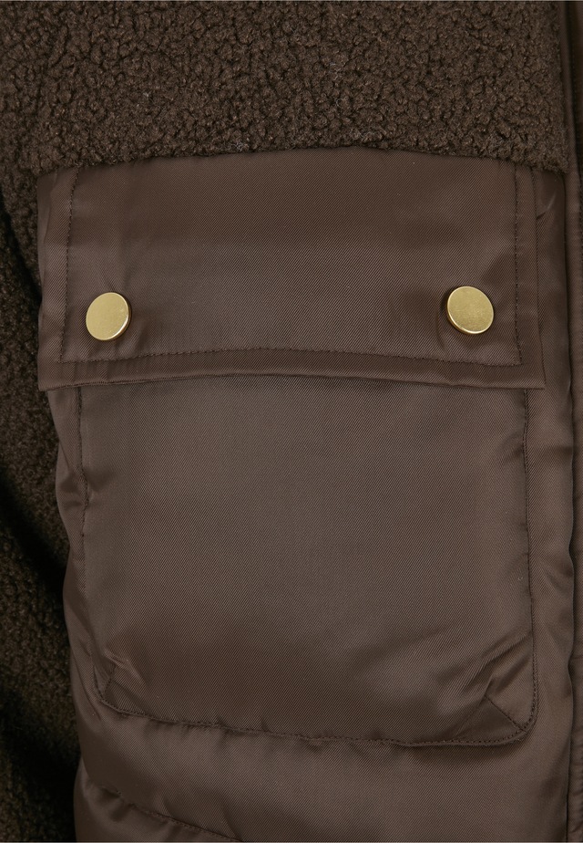 URBAN CLASSICS Winterjacke »Urban Classics Damen Ladies Sherpa Mix Puffer Jacket« 1 Stk. tlg. ohne Kapuze