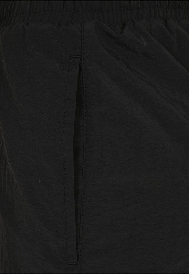 URBAN CLASSICS Stoffhose »Urban Classics Damen Ladies Crinkle Nylon Shorts«