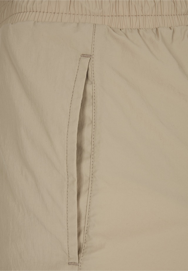 URBAN CLASSICS Stoffhose »Urban Classics Damen Ladies Crinkle Nylon Shorts«