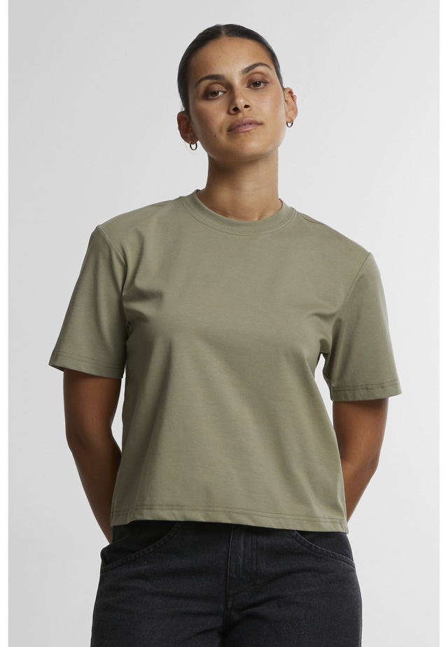 URBAN CLASSICS T-Shirt »Urban Classics Ladies Sorona Loose Fit Tee« 1