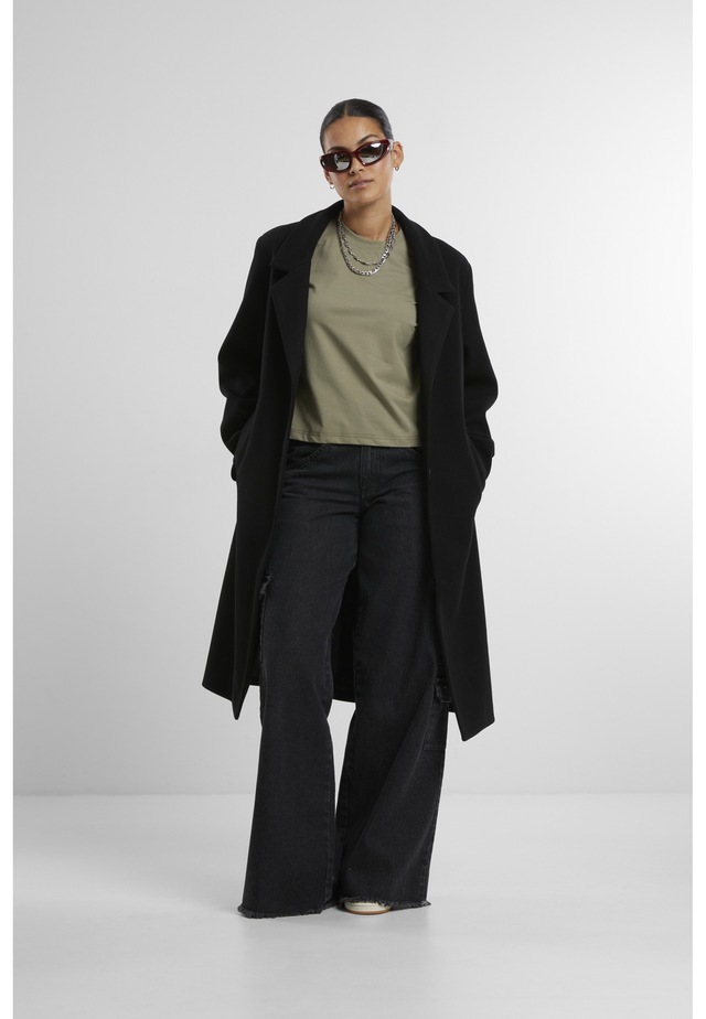 URBAN CLASSICS T-Shirt »Urban Classics Ladies Sorona Loose Fit Tee« 1