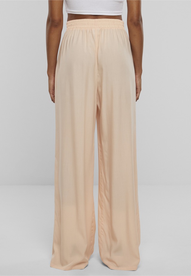 URBAN CLASSICS Stoffhose »Urban Classics Damen Ladies Wide Leg Viscose Pants«