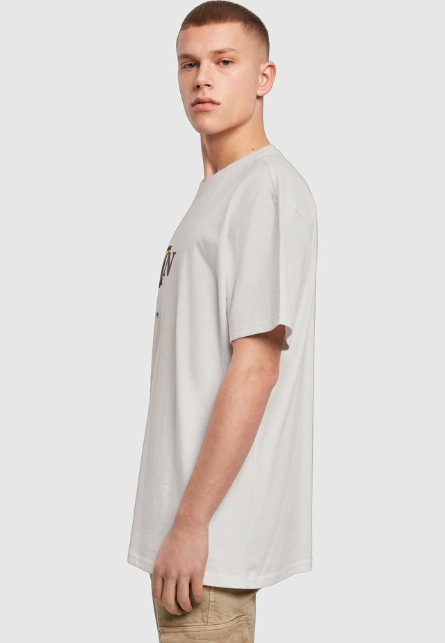 Upscale by Mister Tee T-Shirt »Upscale by Mister Tee Herren BRKLYN Oversize Tee« 1