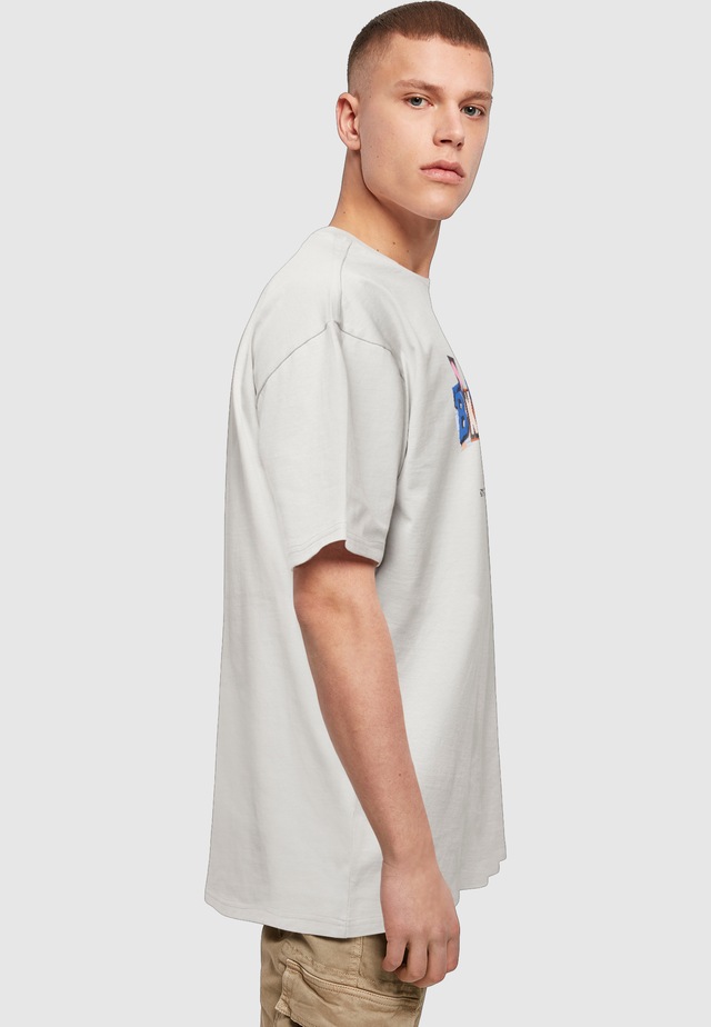 Upscale by Mister Tee T-Shirt »Upscale by Mister Tee Herren BRKLYN Oversize Tee« 1